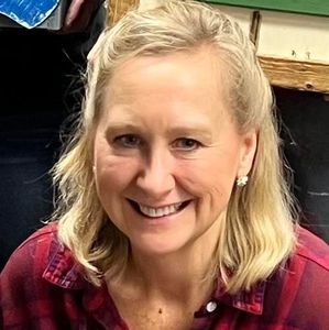 Meet your Posher, Joy